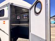 Van Bonilla 3 caballos 