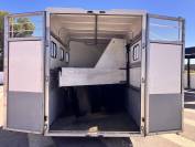 Van Bonilla 3 caballos 