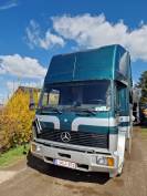 Camion 4 Chevaux Mercedes 914