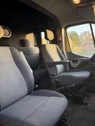 Camion Theault switch stalles 5 places 