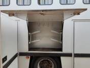 Camion chevaux 7 places + homecar