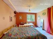 Maison 6 pi&egrave;ce avec terrain 1 hectare et hangar