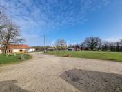 Vente foncier avec b&acirc;ti ou Cession de parts sociales d'exploita