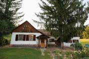 Large family home on a 78897 m&sup2; land 
