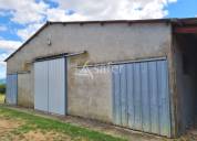 Maison et d&eacute;pendances agricoles sur 25 hectares agricoles - Pro