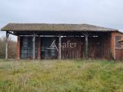 Habitation et d&eacute;pendances agricoles sur 21 hectares - Proche To