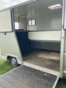 Renault Master deux chevaux t&ecirc;te arri&egrave;re 