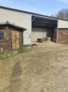 Vend petite structure &eacute;questre avec habitation 