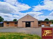 Equestrian property  Maine-et-Loire